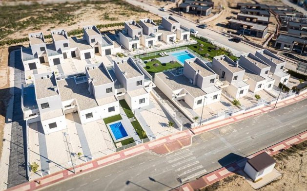 New Build - Townhouse - Baños y Mendigo