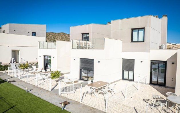 New Build - Townhouse - Baños y Mendigo