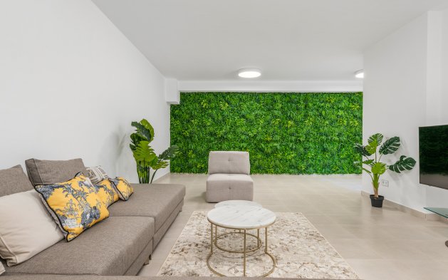 New Build - Independent Villa - Playa Paraiso