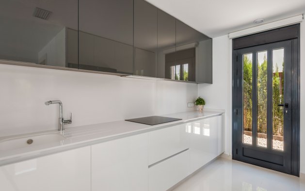 New Build - Independent Villa - Playa Paraiso