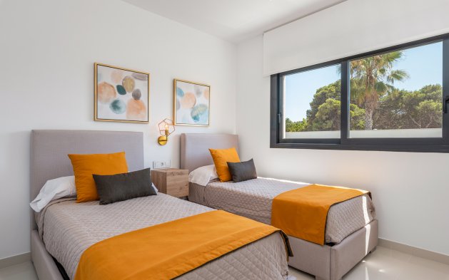 New Build - Independent Villa - Playa Paraiso