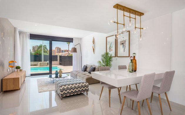 New Build - Independent Villa - Playa Paraiso