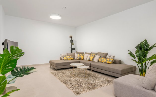 New Build - Independent Villa - Playa Paraiso